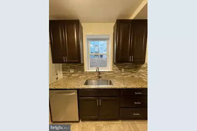 1750 Waterloo Street, Philadelphia, PA 19122 - Photo 5