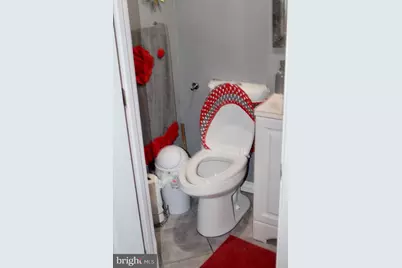 725 W Nedro Avenue, Philadelphia, PA 19120 - Photo 23