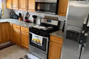 725 W Nedro Ave, Philadelphia, PA 19120 - Photo 9