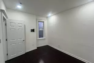 616 S 60th St, Philadelphia, PA 19143 - Photo 9