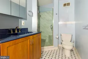 1811 Pemberton St, Philadelphia, PA 19146 - Photo 19