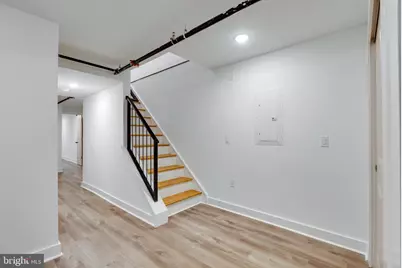 1634 W Susquehanna Avenue #1, Philadelphia, PA 19121 - Photo 9