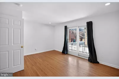 275 S 3rd Street, Philadelphia, PA 19106 - Photo 11