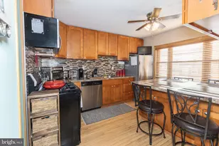 3349 Morning Glory Rd, Philadelphia, PA 19154 - Photo 5