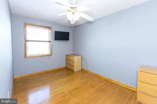 3349 Morning Glory Rd, Philadelphia, PA 19154 - Photo 15