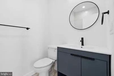 724 S 4th St #2R, Philadelphia, PA 19147 - Photo 13