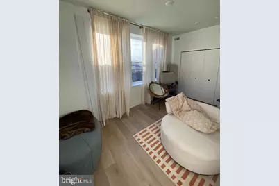 724 S 4th St #2R, Philadelphia, PA 19147 - Photo 7