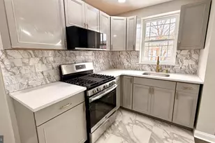 4633 Weymouth St, Philadelphia, PA 19120 - Photo 7