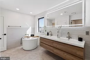 741 N Capitol St, Philadelphia, PA 19130 - Photo 29