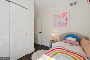 1231 E Moyamensing Ave, Philadelphia, PA 19147 - Photo 9