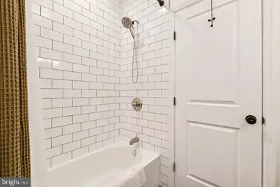 1231 E Moyamensing Avenue, Philadelphia, PA 19147 - Photo 11