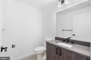 2111 N Front St, Philadelphia, PA 19122 - Photo 5