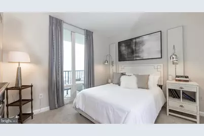 206 W Washington Square #1908, Philadelphia, PA 19106 - Photo 21