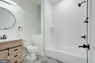 2622 E Harold St, Philadelphia, PA 19125 - Photo 35