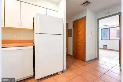 763 S 8th Street #2 F3, Philadelphia, PA 19147 - Photo 7