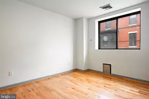 763 S 8th St, Philadelphia, PA 19147 - Photo 9