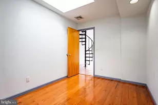 763 S 8th St, Philadelphia, PA 19147 - Photo 21