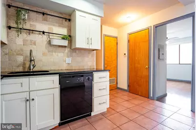 763 S 8th Street #3 F5, Philadelphia, PA 19147 - Photo 11