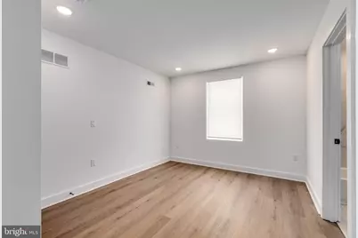 1917 W Susquehanna Avenue #3, Philadelphia, PA 19121 - Photo 5