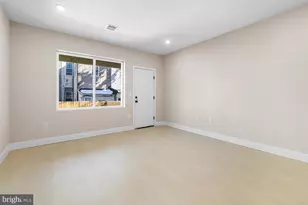 2049 E William St, Philadelphia, PA 19134 - Photo 11