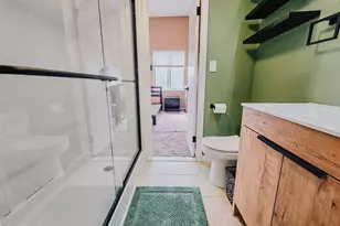 206 Brown St, Philadelphia, PA 19123 - Photo 13