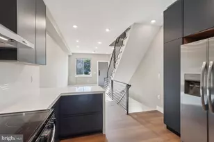 1119 State St, Philadelphia, PA 19104 - Photo 7