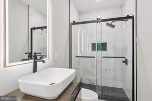 1119 State St, Philadelphia, PA 19104 - Photo 25