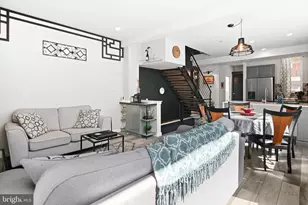 842 N Leithgow St, Philadelphia, PA 19123 - Photo 5