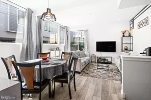 842 N Leithgow St, Philadelphia, PA 19123 - Photo 3