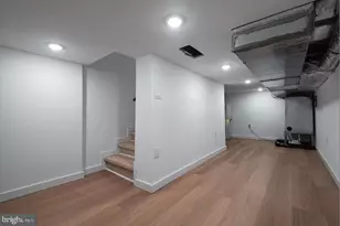 2215 N Mutter St, Philadelphia, PA 19133 - Photo 17