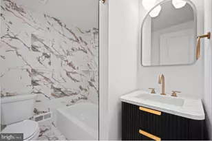 2215 N Mutter St, Philadelphia, PA 19133 - Photo 3