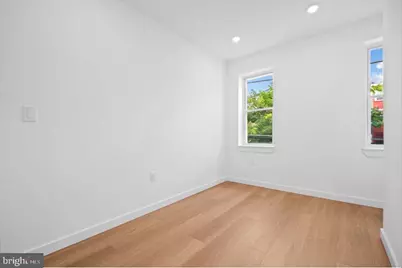 2215 N Mutter Street, Philadelphia, PA 19133 - Photo 9