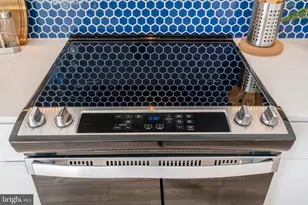 1131 N Front St, Philadelphia, PA 19123 - Photo 21