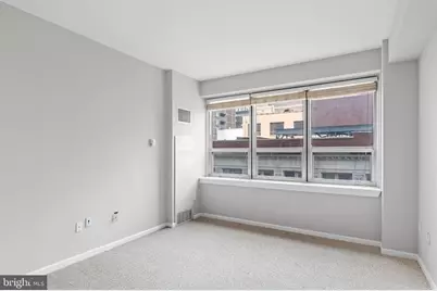 1425 Locust Street #9E, Philadelphia, PA 19102 - Photo 11