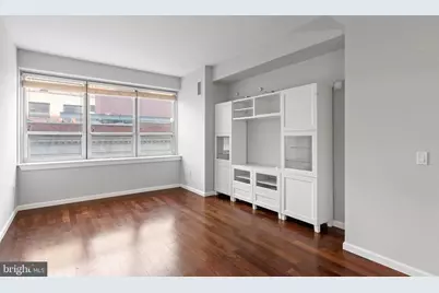 1425 Locust Street #9E, Philadelphia, PA 19102 - Photo 3