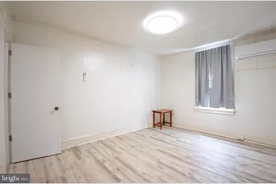 6420 N Woodstock Street, Philadelphia, PA 19138 - Photo 17