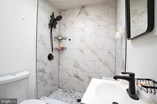 6420 N Woodstock St, Philadelphia, PA 19138 - Photo 21