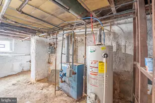 6420 N Woodstock St, Philadelphia, PA 19138 - Photo 17