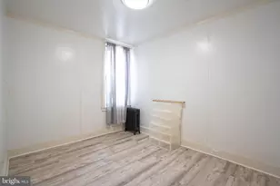 6420 N Woodstock St, Philadelphia, PA 19138 - Photo 19