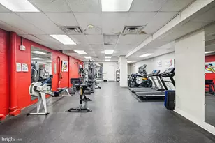 349 S 47th St, Philadelphia, PA 19143 - Photo 41