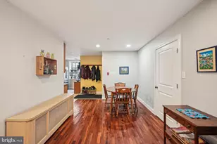 349 S 47th St, Philadelphia, PA 19143 - Photo 15