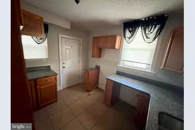 6735 Woolston Avenue, Philadelphia, PA 19138 - Photo 3