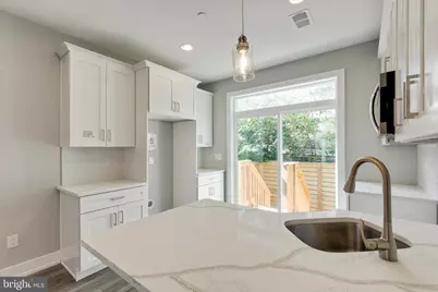 2264 E Cambria Street, Philadelphia, PA 19134 - Photo 7