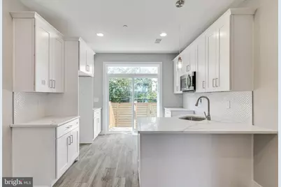 2264 E Cambria Street, Philadelphia, PA 19134 - Photo 5