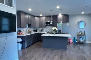 1505 Parrish St, Philadelphia, PA 19130 - Photo 5