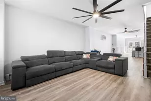 5707 Erdrick St, Philadelphia, PA 19135 - Photo 3