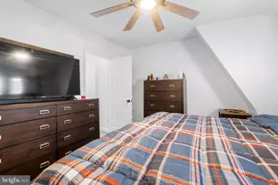 5707 Erdrick St, Philadelphia, PA 19135 - Photo 17