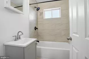 311 W Raymond St, Philadelphia, PA 19140 - Photo 11