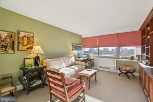 2401 Pennsylvania Ave, Philadelphia, PA 19130 - Photo 19