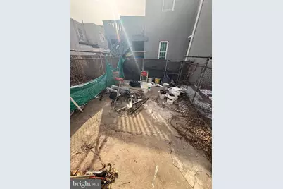 530 E Indiana Avenue, Philadelphia, PA 19134 - Photo 15